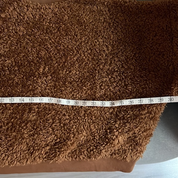 Cozy Gap Teddy Bear/Sherpa Cropped Sweatshirt - Picture 2 of 3